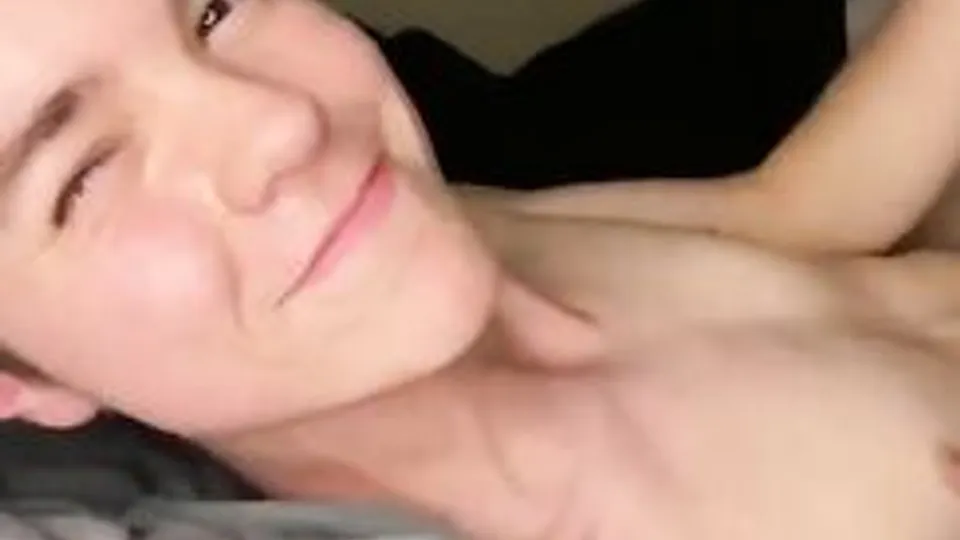 Cory blows a load into his face