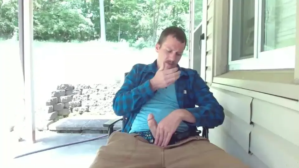 Country Guy Jerks Off In His Boxers And Cums - ThisVid.com