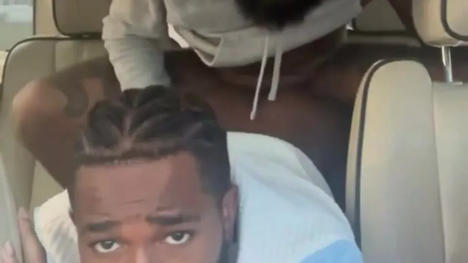 Couple fucking in the car while friends driving - ThisVid.com