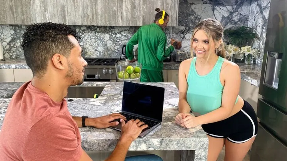 Crazy College GFs - Alex JonesAngie Faith - Big Naturals Kitchen Cheater 