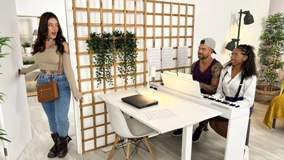 Crazy College GFs - Juan LuchoBarbie Rous - Fucking The Piano Tutor 