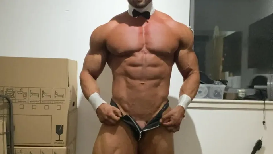Crazy super hot - ThisVid.com