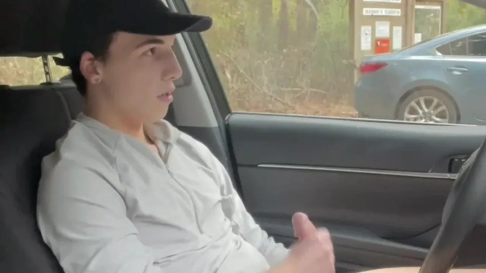 Cruising 3 times a day - ThisVid.com