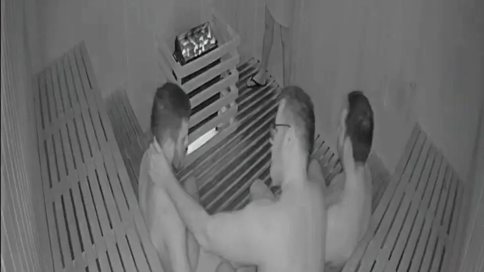 Cruising Sauna - ThisVid.com