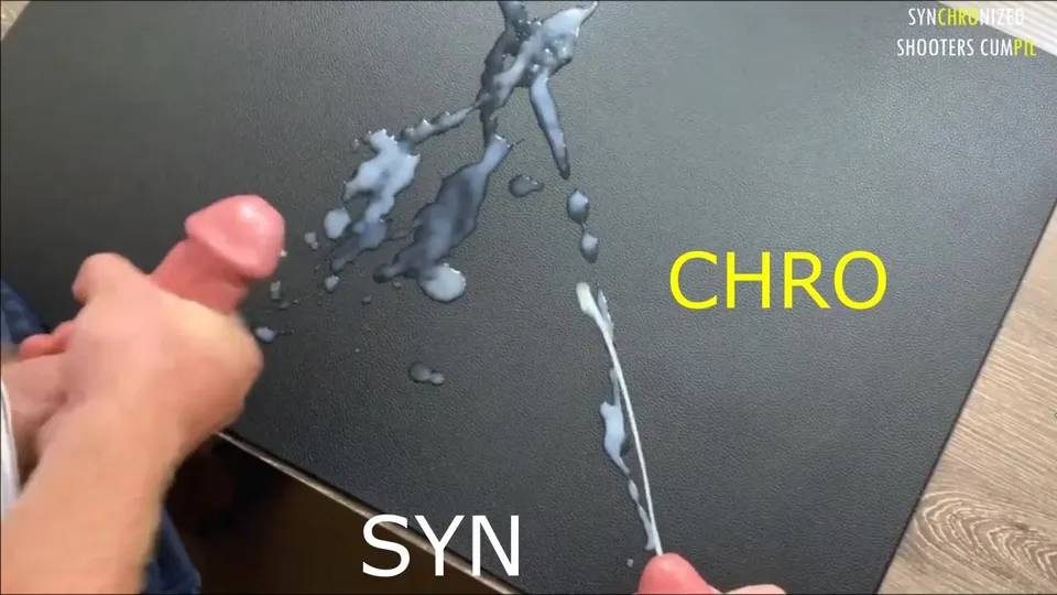 Cum at the sale time! Cumpil - ThisVid.com