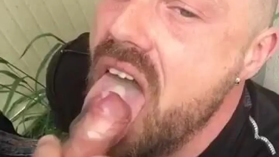 Cum in mouth - video 24 - ThisVid.com
