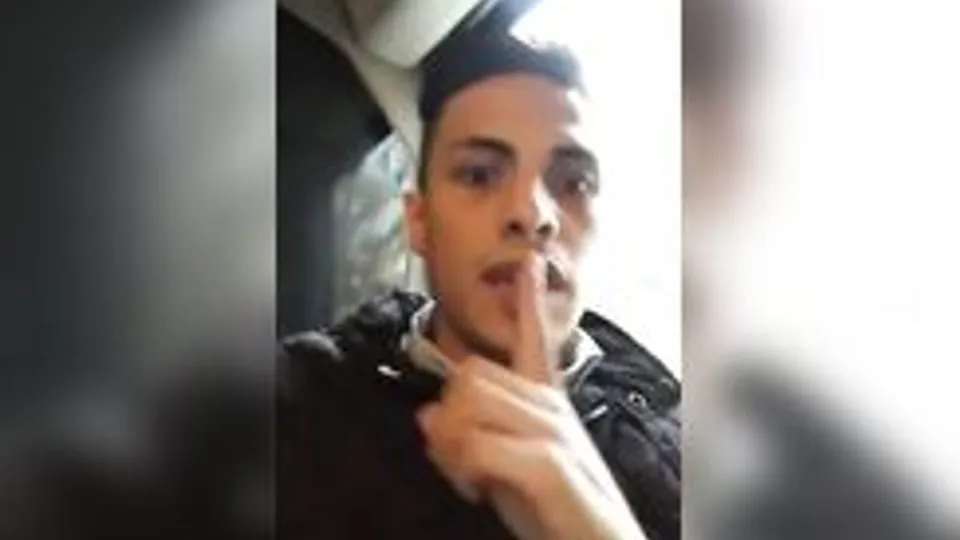 Cum in the bus