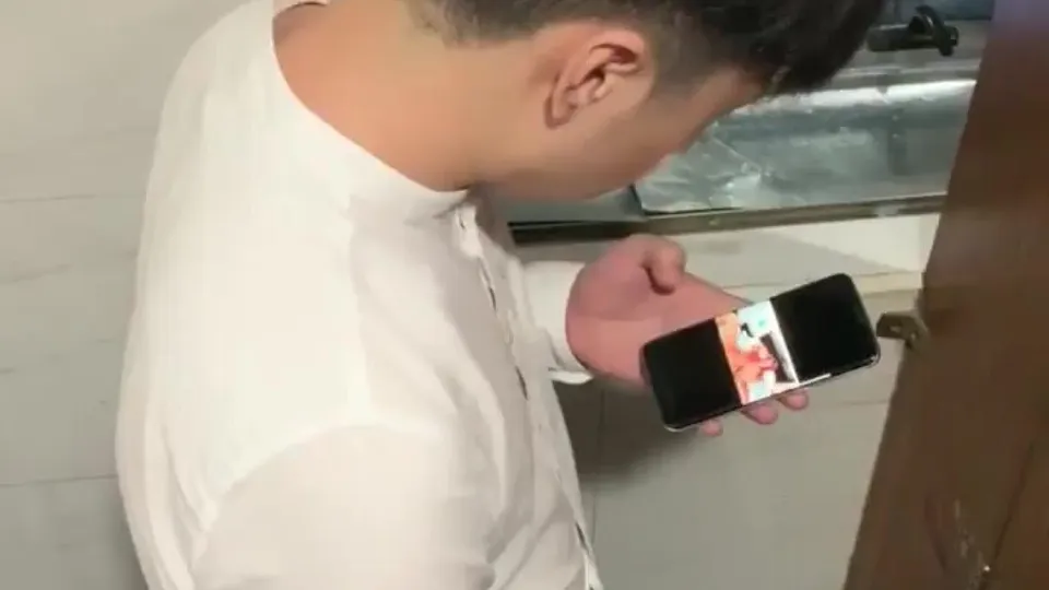 Cum spray - video 2 - ThisVid.com