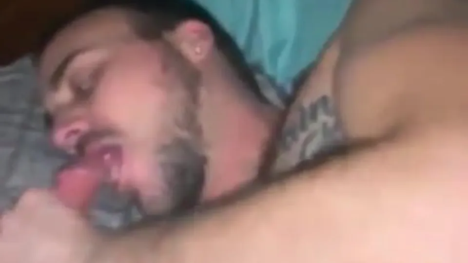 CUM SWALLOWING/TRAGANDO LECHE 215 - ThisVid.com