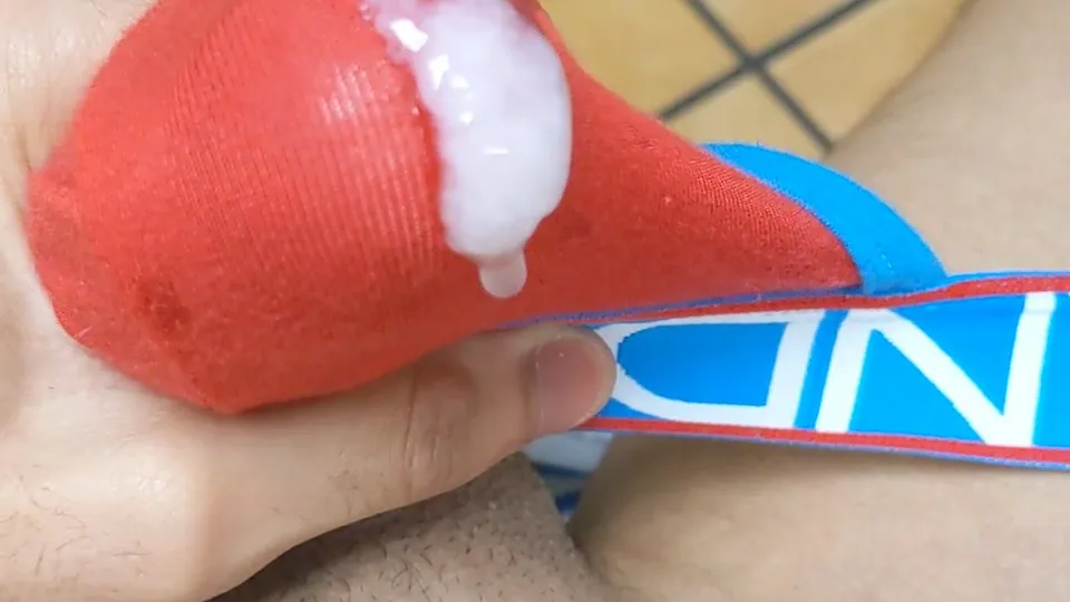 Cumming in my Jockstrap - ThisVid.com