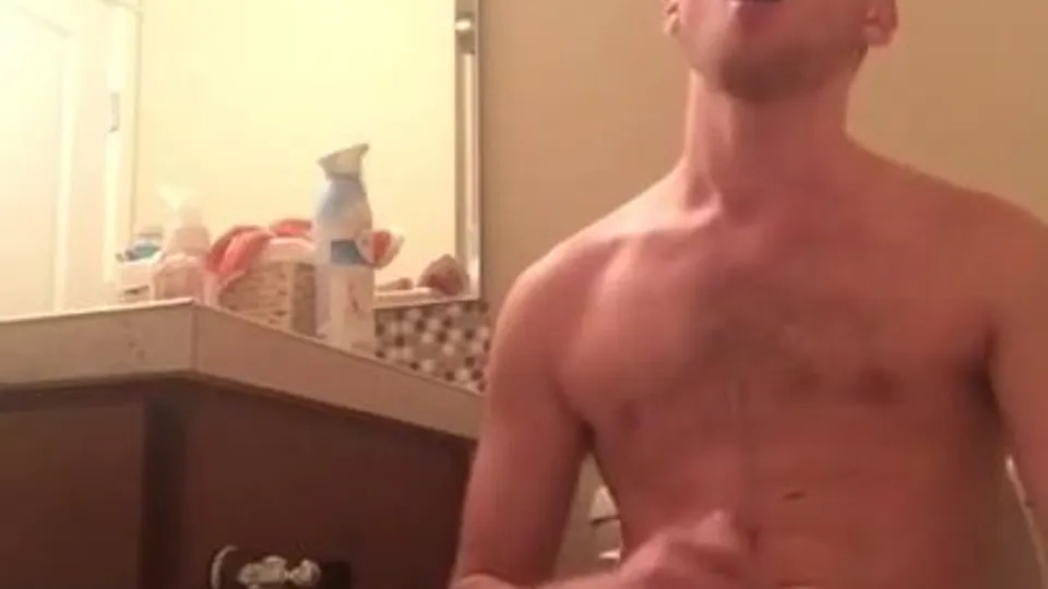 Cumshot 027.