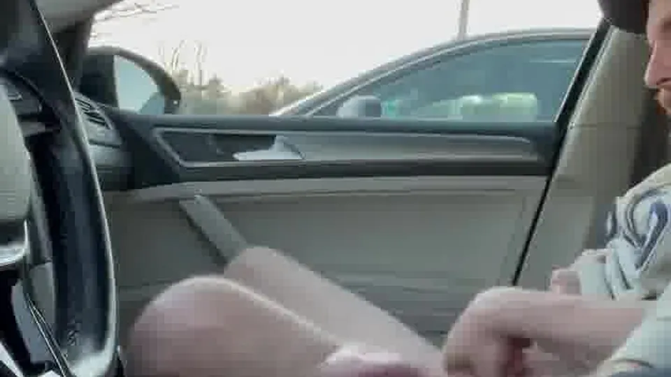 Curious verbal bros jack each other off in parking lot - ThisVid.com