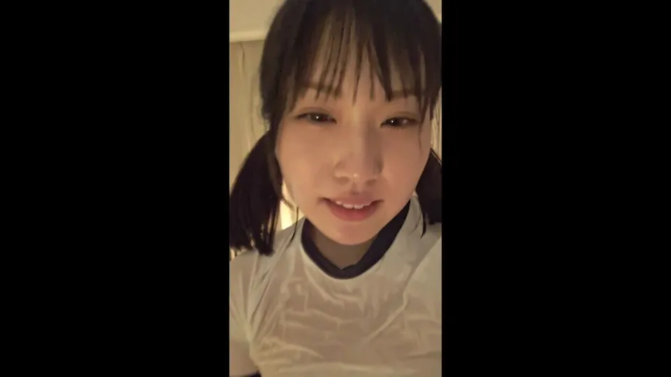 Cute Asian Girl's Cumshot
