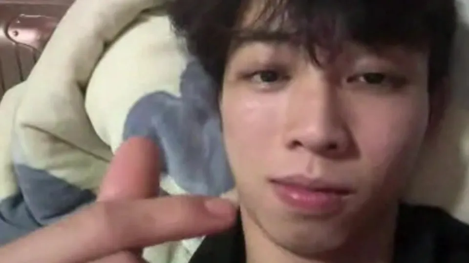 Cute Asian Twink Baited - ThisVid.com
