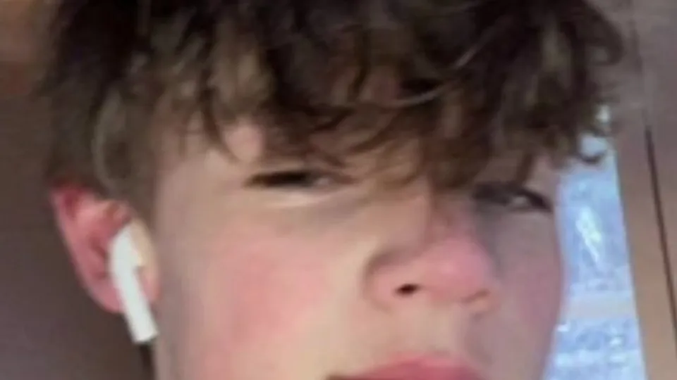 Austin's Pillow Play