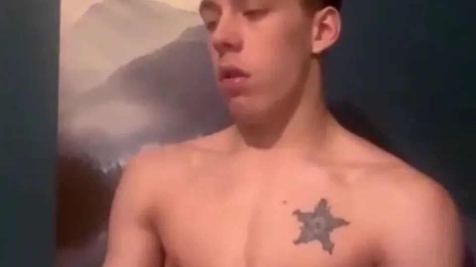 Cute big cock benny cumming clip