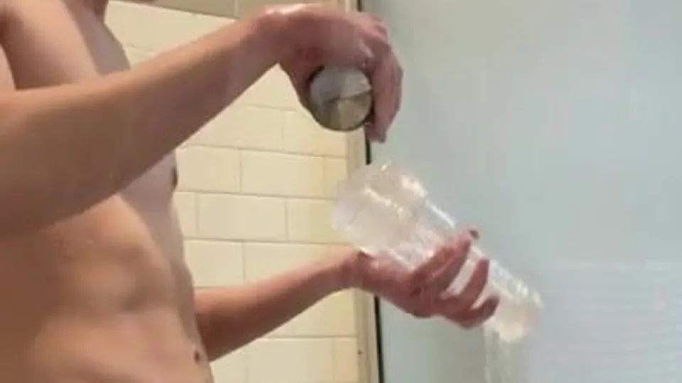 Cute big cock devin shower bate wonder
