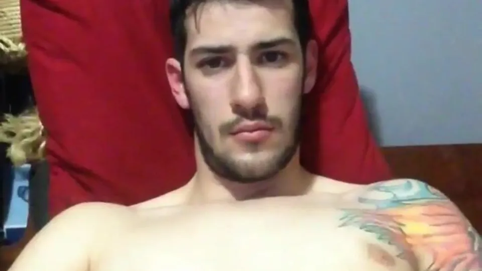 Cute big cock str8 hot cumming