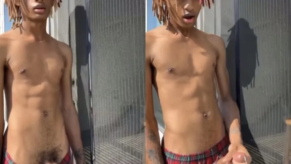 *CUTE* Black teen cums outside - ThisVid.com