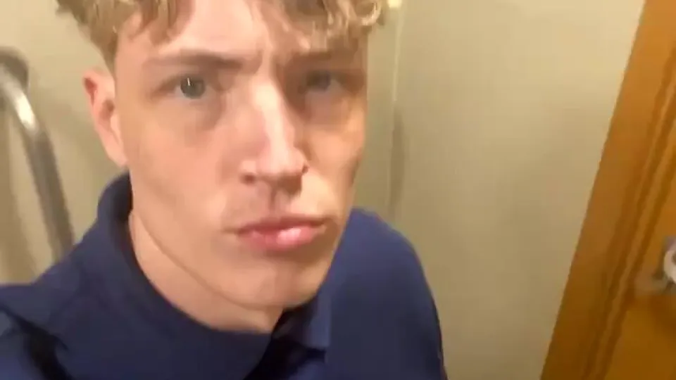 Cute blond master pee everywhere - ThisVid.com