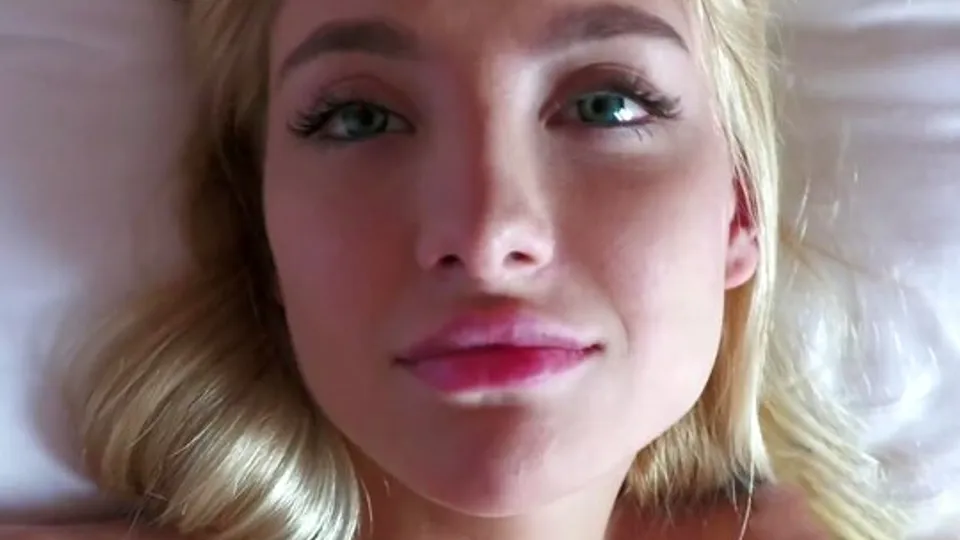 Cute blonde double penetrated casting fucked 