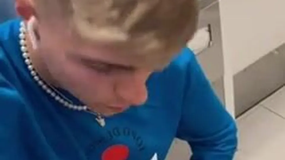 Cute blonde risky restroom toillet wank boys porn