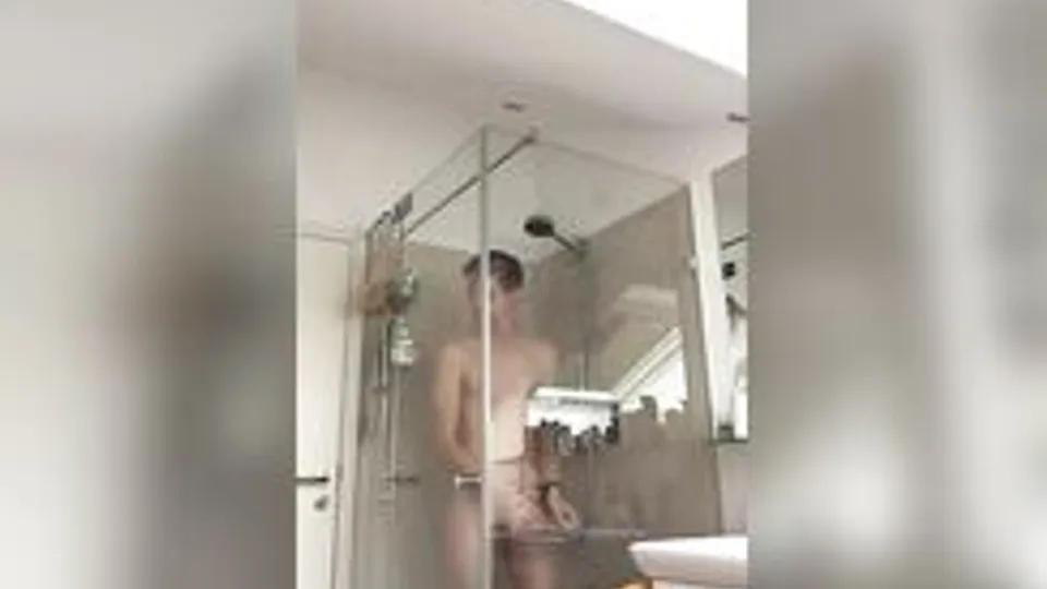 cute blonde wanking in  bath