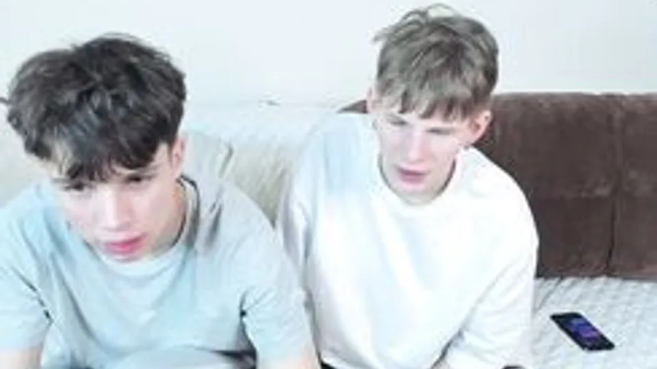 बेस्ट CUTE BOYS CAM PORN
