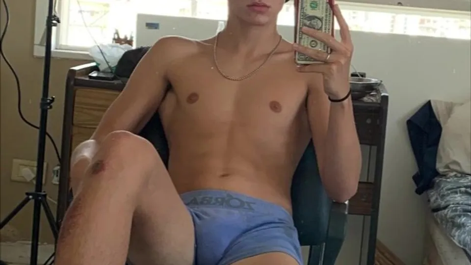 Cute cain j cumming hot bate