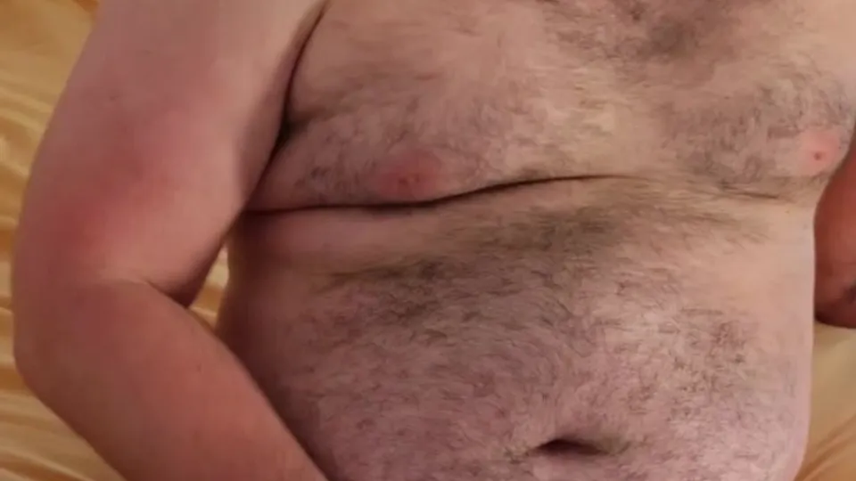 Cute chubby gainer jerks off - ThisVid.com