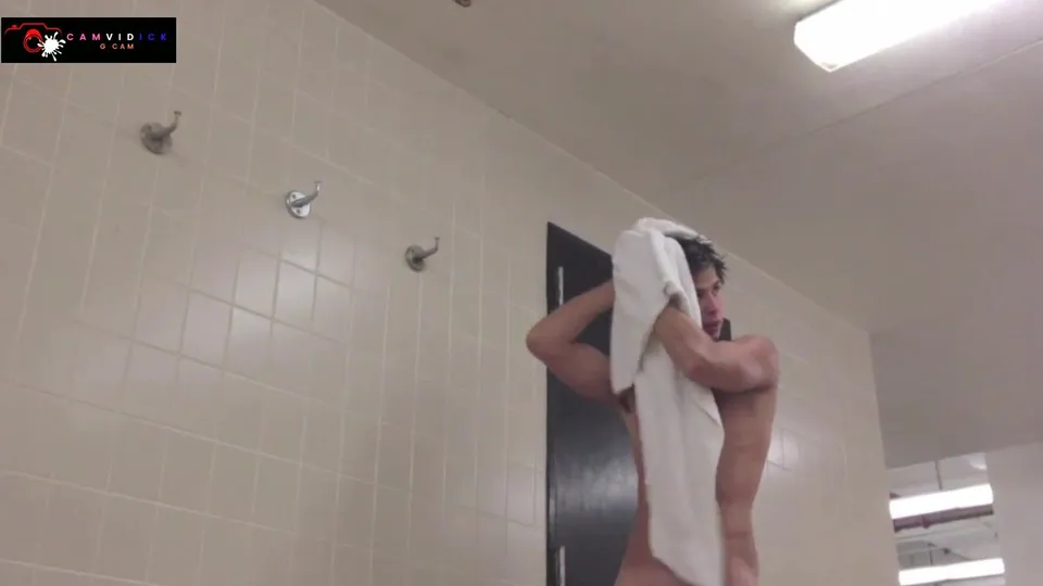 Cute College Brunet Spycam in showers - ThisVid.com