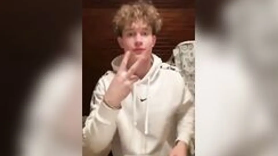 Cute curly hair teen boy cam porn
