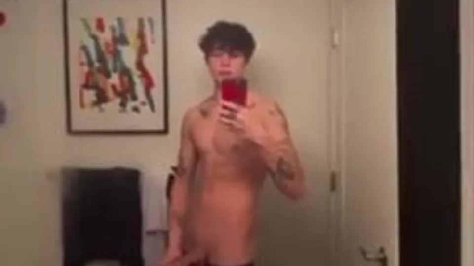 Cute Dakar Luca Selfie Bate