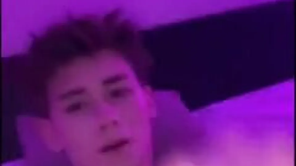 Cute elias twink bedroom cumming bate