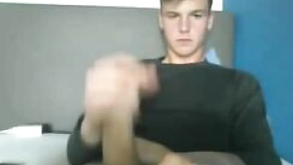 cute guy big cock wanking gay boys porn