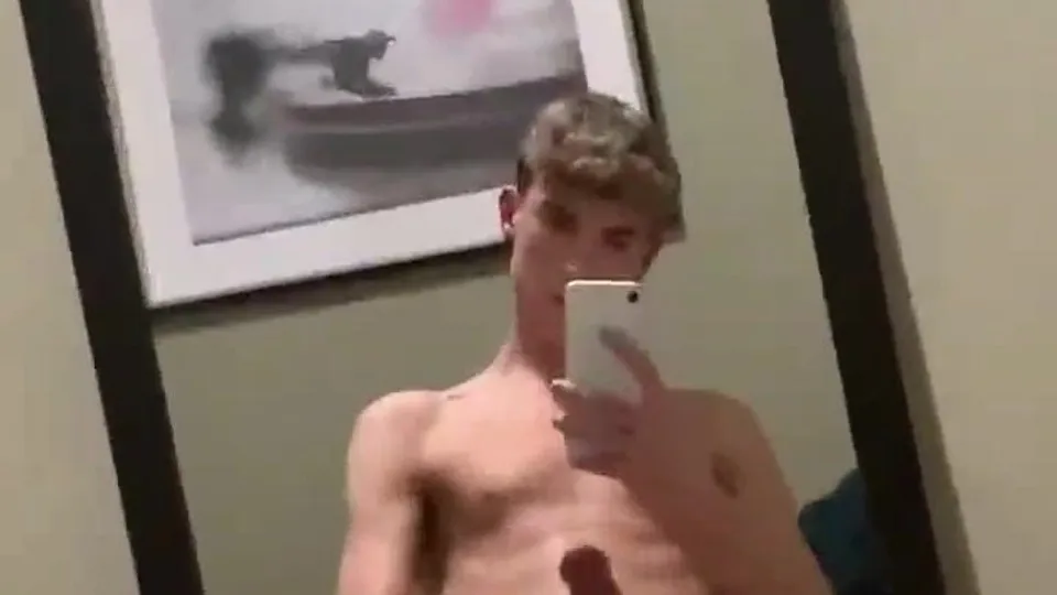 Cute selfie mirror instant bate