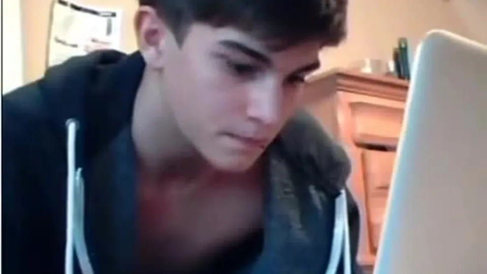 Cute Twink Webcam Masturbation