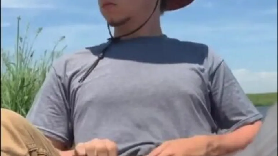 Redneck Fishing Jerk Off