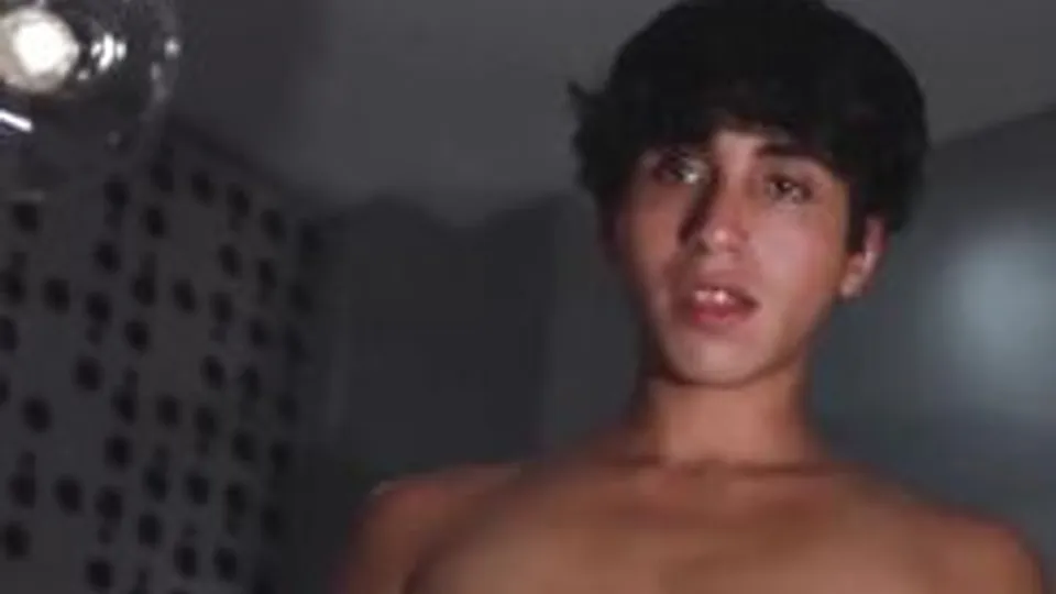 家で友達とヤル Twink