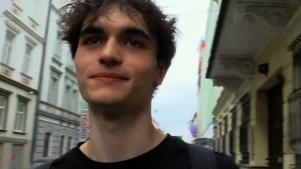 Gay Czech Hunter: Street Pickup