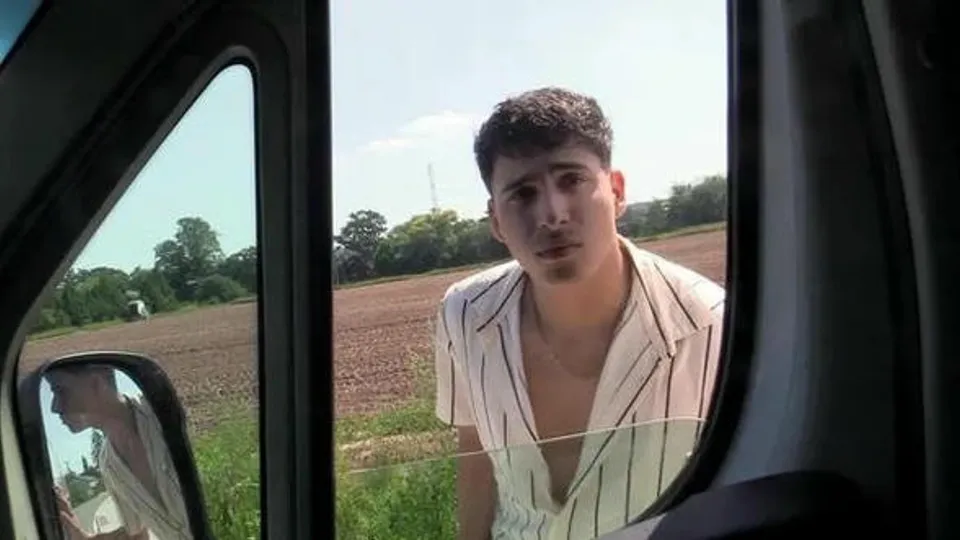 Straight Czech Hunter: Young Man's Raw Encounter