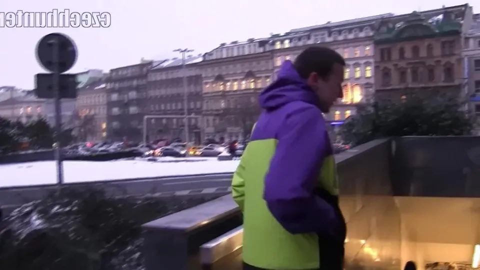Czech Hunter: Wintery Wonderland Wanks | GayPorn.com