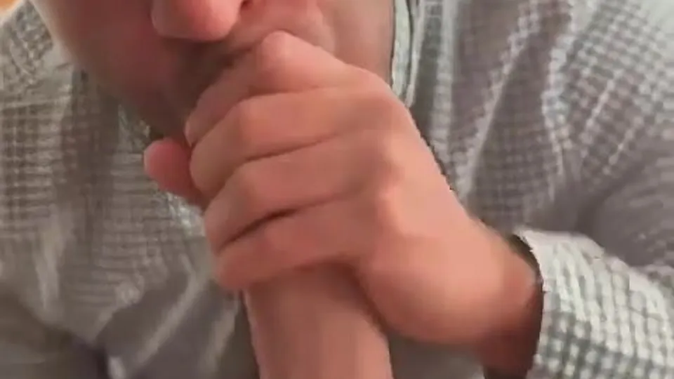 Dad sucks big hairy dick - ThisVid.com