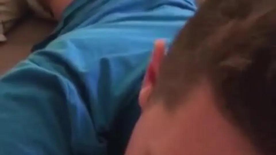 Daddy fucking hard - ThisVid.com em inglês
