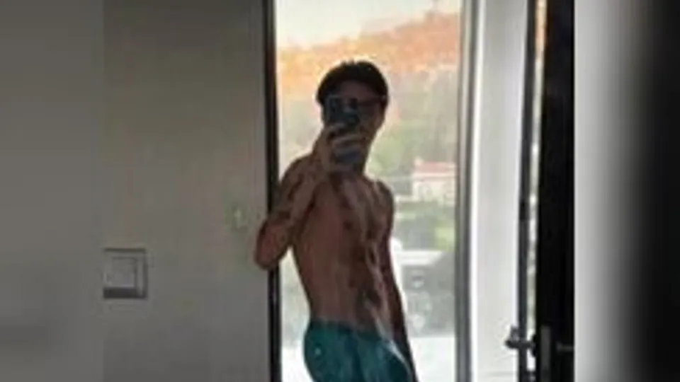 daddy isaak presley nudes