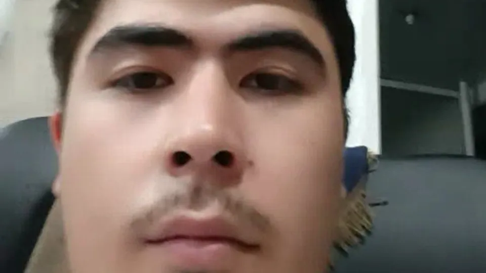 Dadkhon, 24yo from Uzbekistan - ThisVid.com