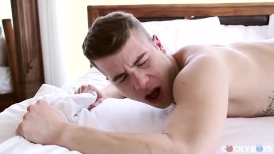 Dalton Briggs & Allen King: Raw Gay Sex