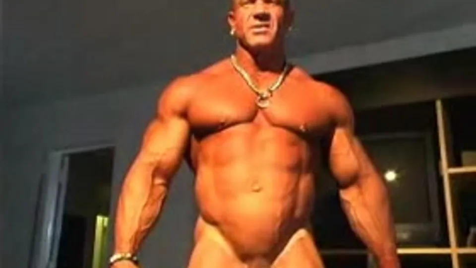 Dan Steele: Muscle Shock