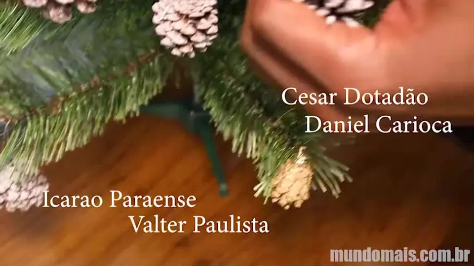 Daniel Carioca, Valter Paulista, Icaro Paraense & Cesar Dotadao – Friends’ Christmas.mp4