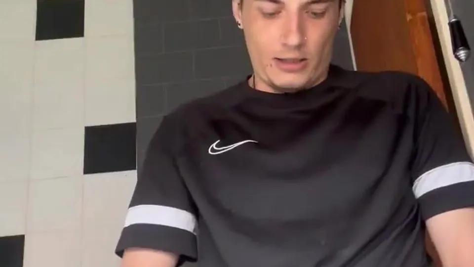 Daniel Thorne: Cumshot Tease